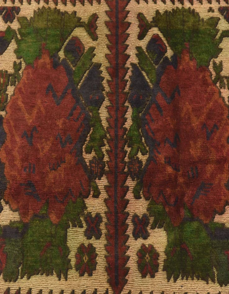 Detail image of  4' x 5' 9  Hand Knotted Sumak Wool Rug