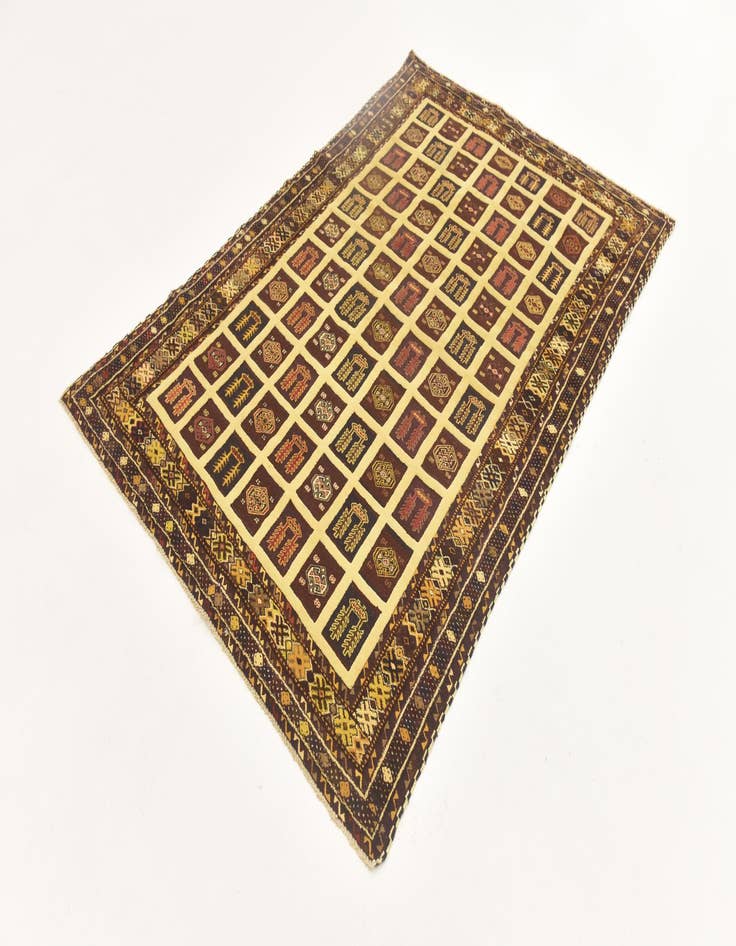 Detail image of  4' 6 x 6' 6  Hand Knotted Sumak Wool Rug