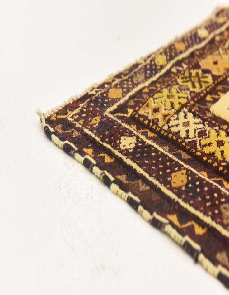 Detail image of  4' 6 x 6' 6  Hand Knotted Sumak Wool Rug