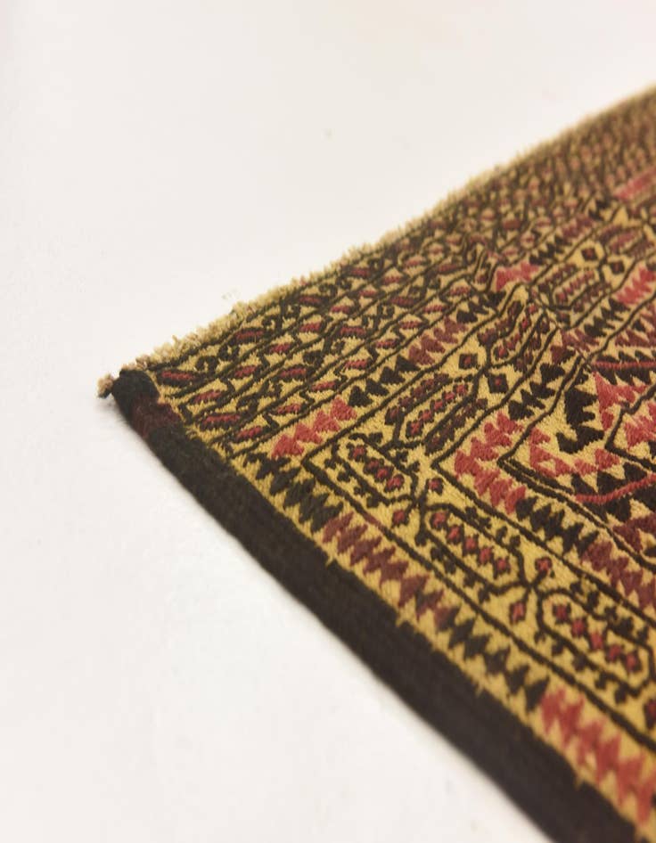 Detail image of  4' 3 x 6' 5  Hand Knotted Sumak Wool Rug