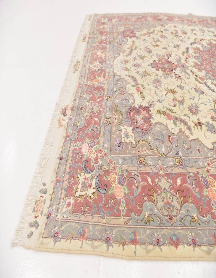 Detail image of  6' 8 x 9' 8  Hand Knotted Tabriz Persian Rug