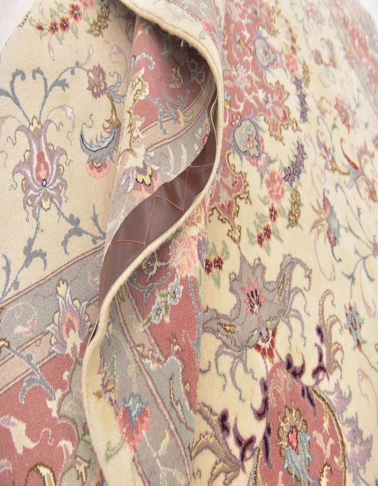 Detail image of  6' 8 x 9' 8  Hand Knotted Tabriz Persian Rug