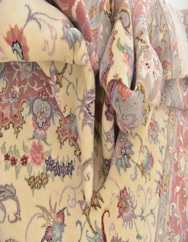 Detail image of  6' 8 x 9' 8  Hand Knotted Tabriz Persian Rug