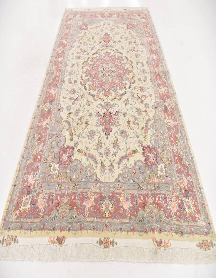 Detail image of  6' 8 x 9' 8  Hand Knotted Tabriz Persian Rug