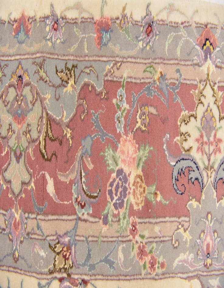 Detail image of  6' 8 x 9' 8  Hand Knotted Tabriz Persian Rug