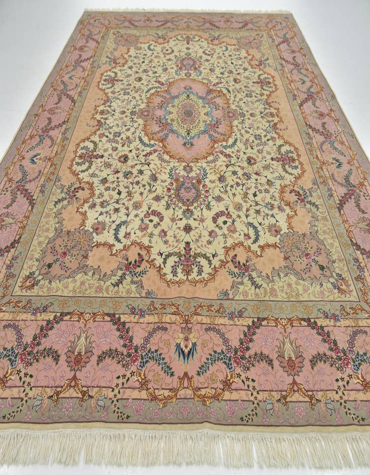 Detail image of  9' 10 x 13'  Hand Knotted Tabriz Persian Rug