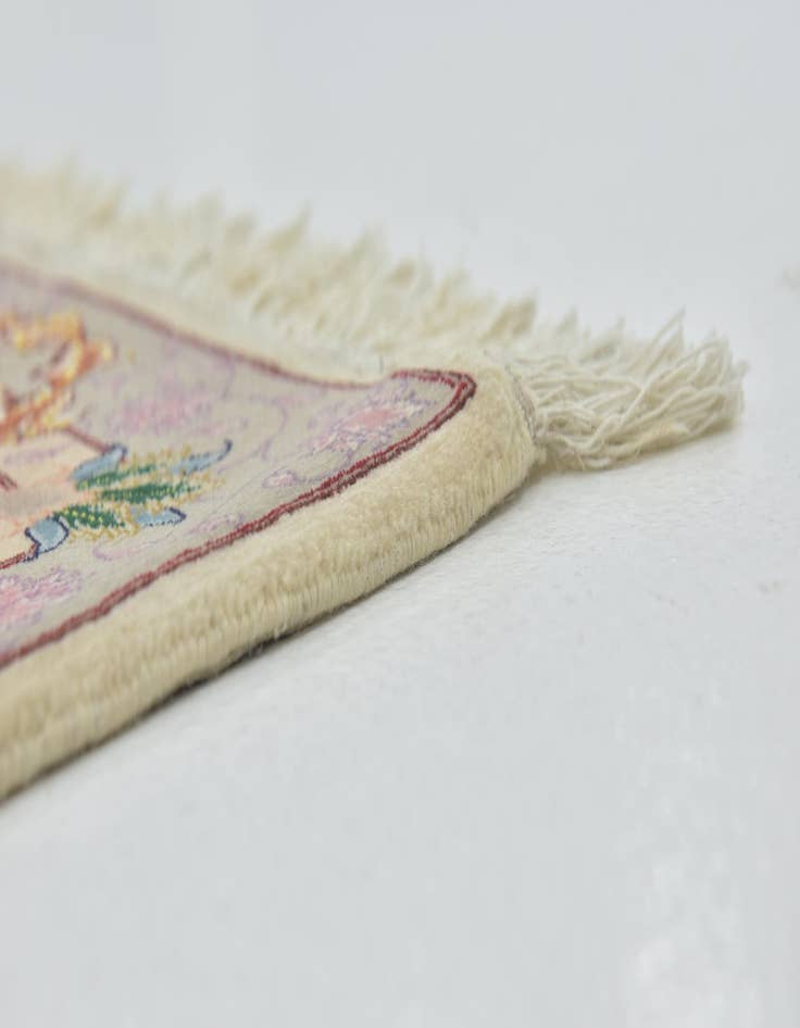 Detail image of  9' 10 x 13'  Hand Knotted Tabriz Persian Rug