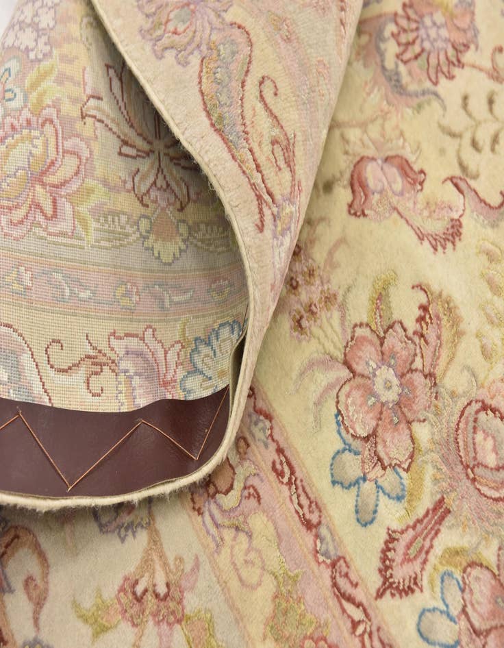 Detail image of  6' 6 x 10'  Hand Knotted Tabriz Persian Rug