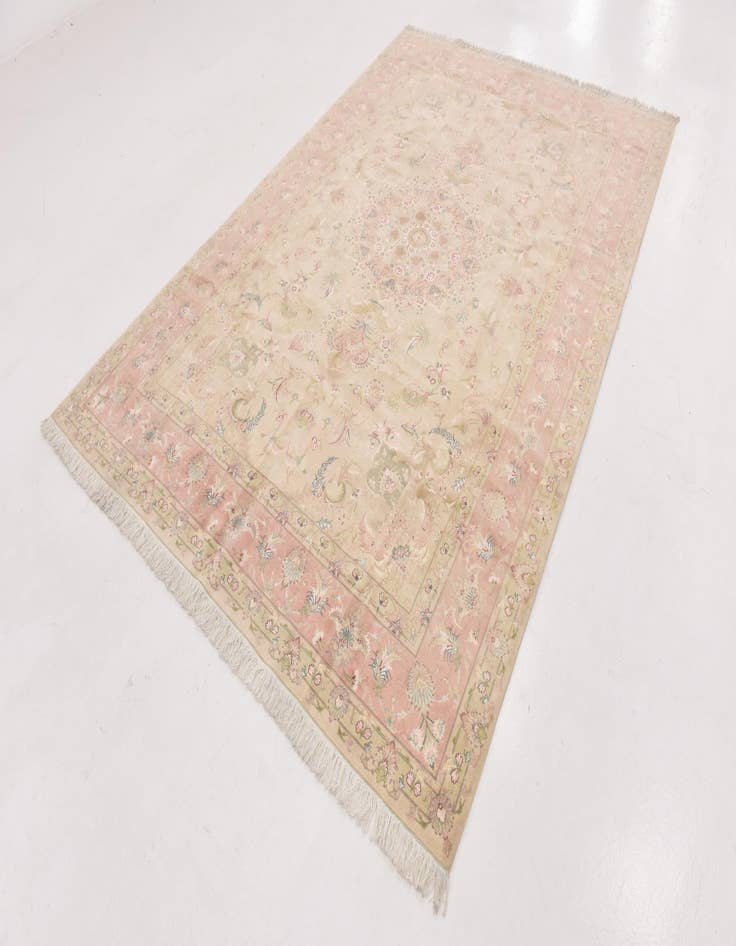 Detail image of  6' 8 x 10'  Hand Knotted Tabriz Persian Rug