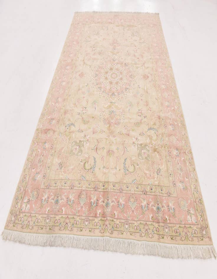 Detail image of  6' 8 x 10'  Hand Knotted Tabriz Persian Rug