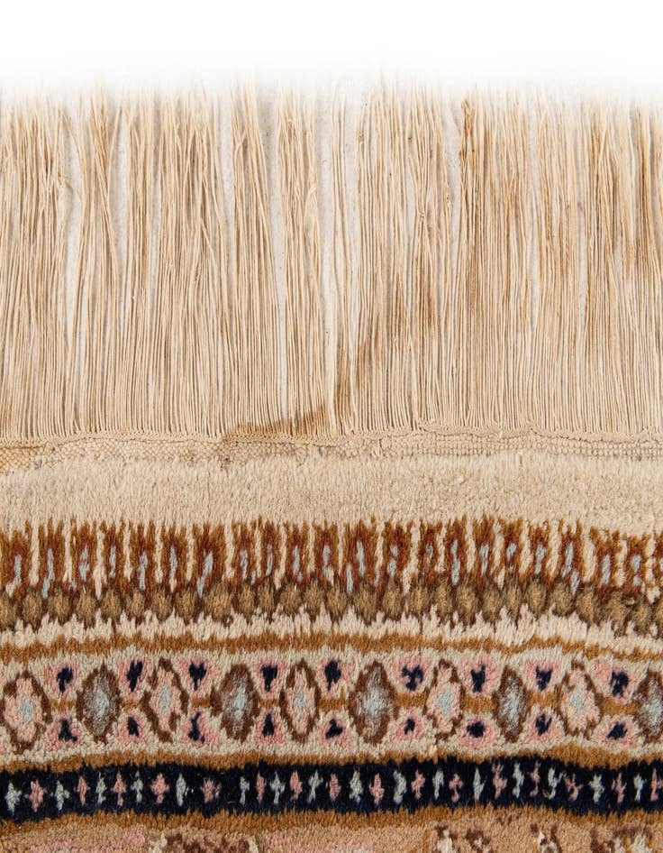 Detail image of  6' 6 x 10' 3  Hand Knotted Tabriz Oriental Wool Rug