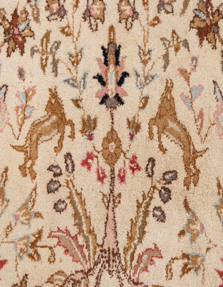 Detail image of  6' 6 x 10' 3  Hand Knotted Tabriz Oriental Wool Rug