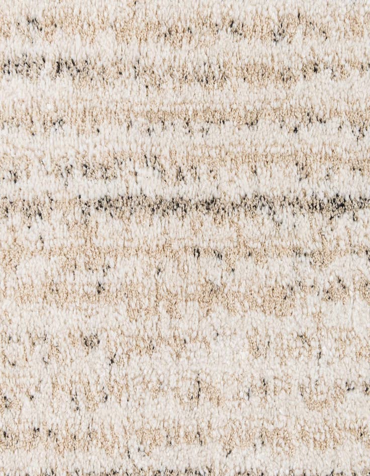 Detail image of 5' 3 x 7' 5 Theia Rug