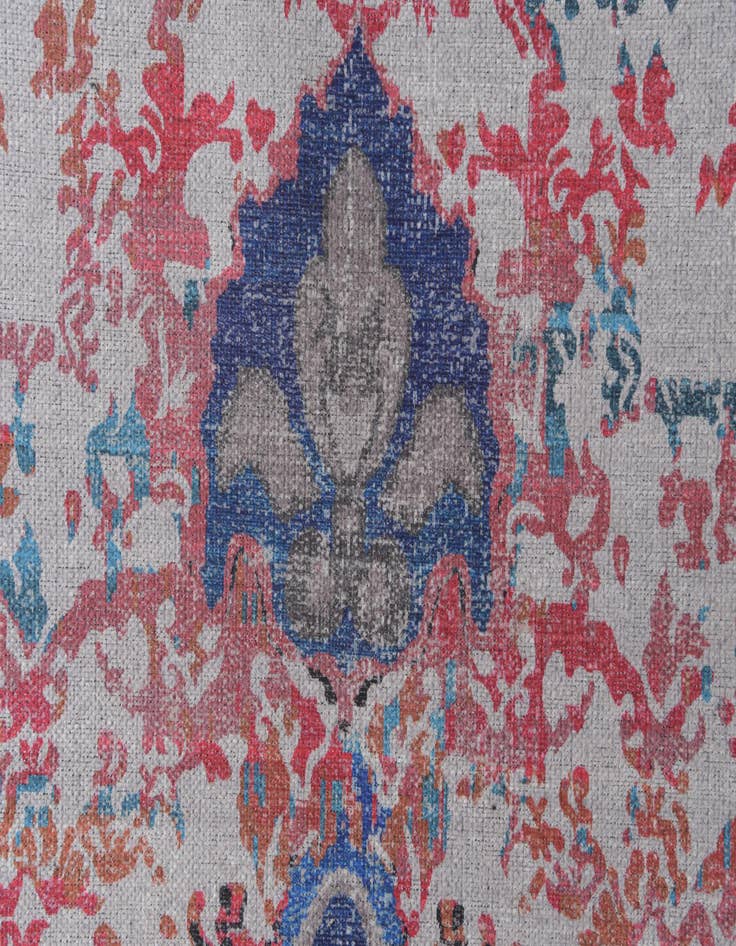 Detail image of  5' x 7' 5 Timeless Rug