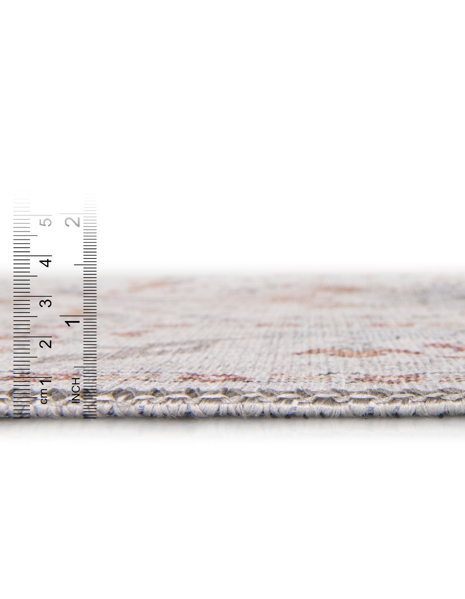 Ivory 4' 1 x 6' 1 Timeless Rug | Rugs.com