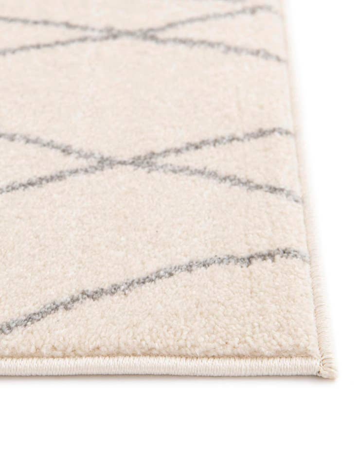 Detail image of  2' x 3' Titania Rug