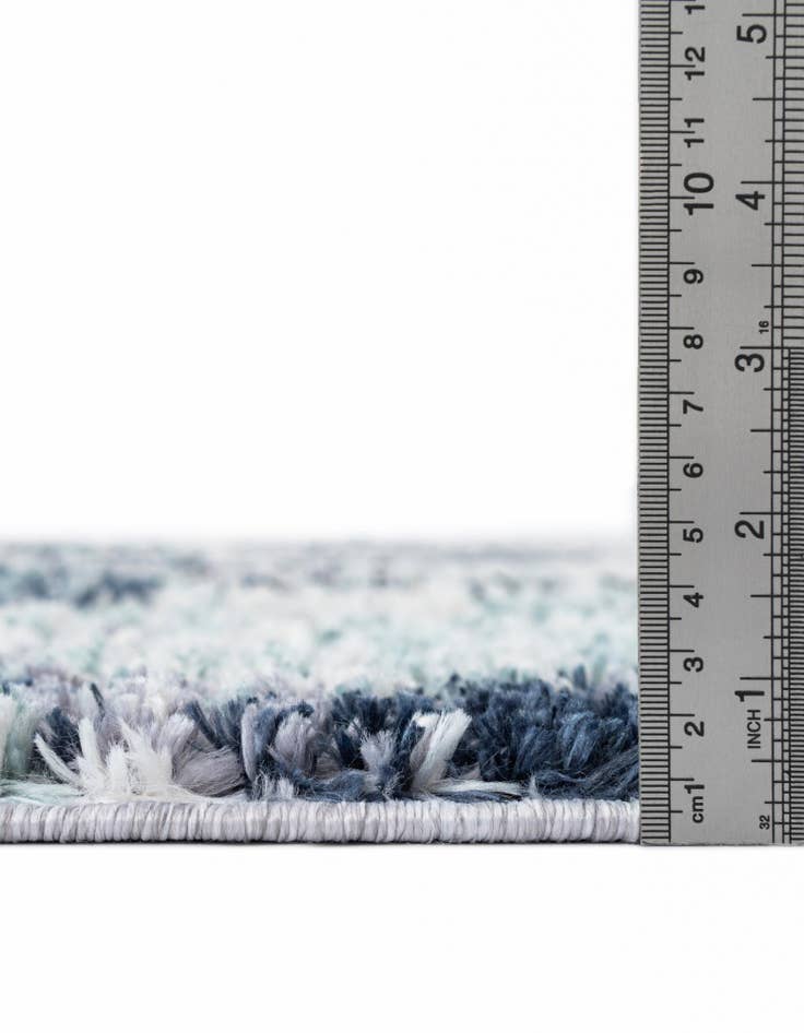 Detail image of  4' 1 x 6' 1 Tucson Rug