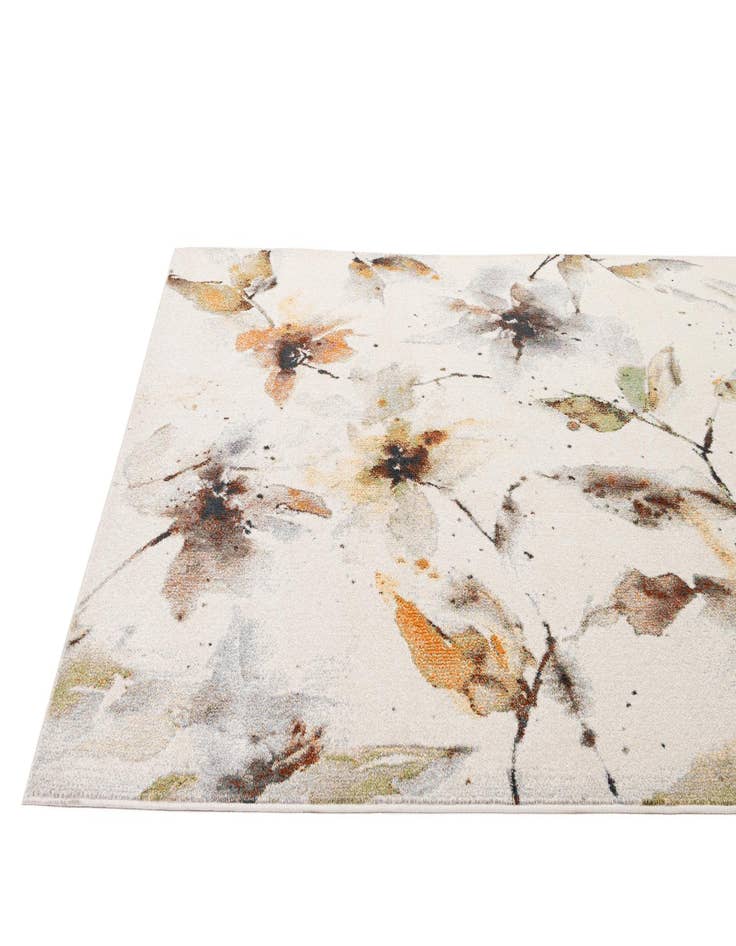 Detail image of  5' x 7' 10 Tuscany Rug