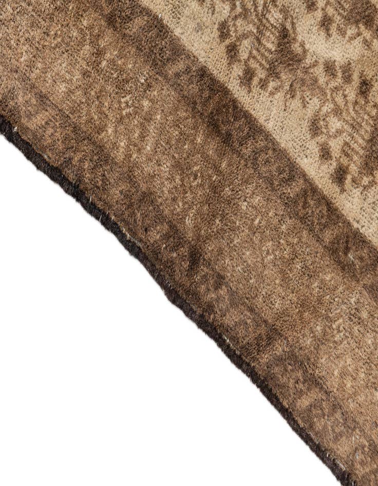 Detail image of  2' 8 x 4' 9  Hand Knotted Ultra Vintage Persian Wool Rug