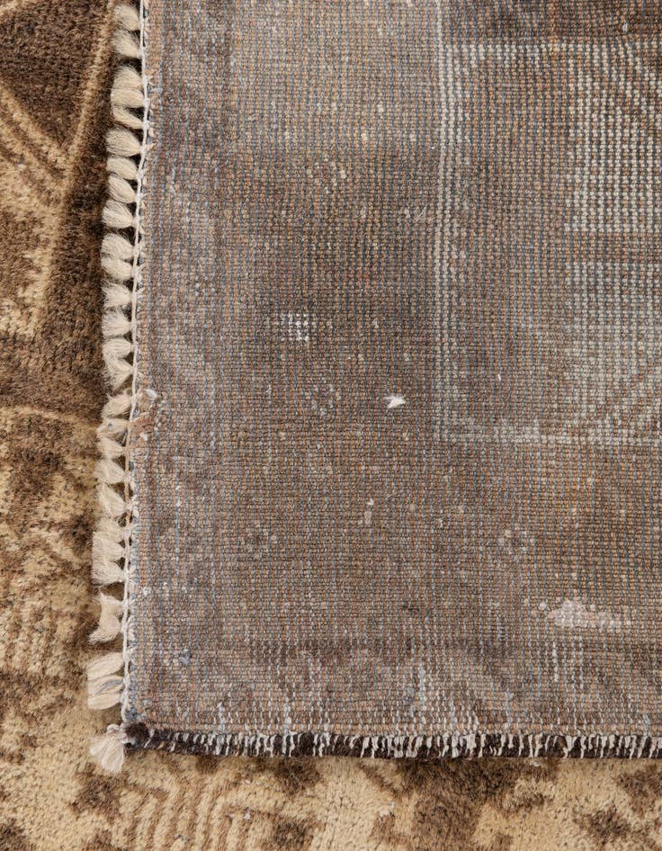 Detail image of  2' 8 x 4' 9  Hand Knotted Ultra Vintage Persian Wool Rug