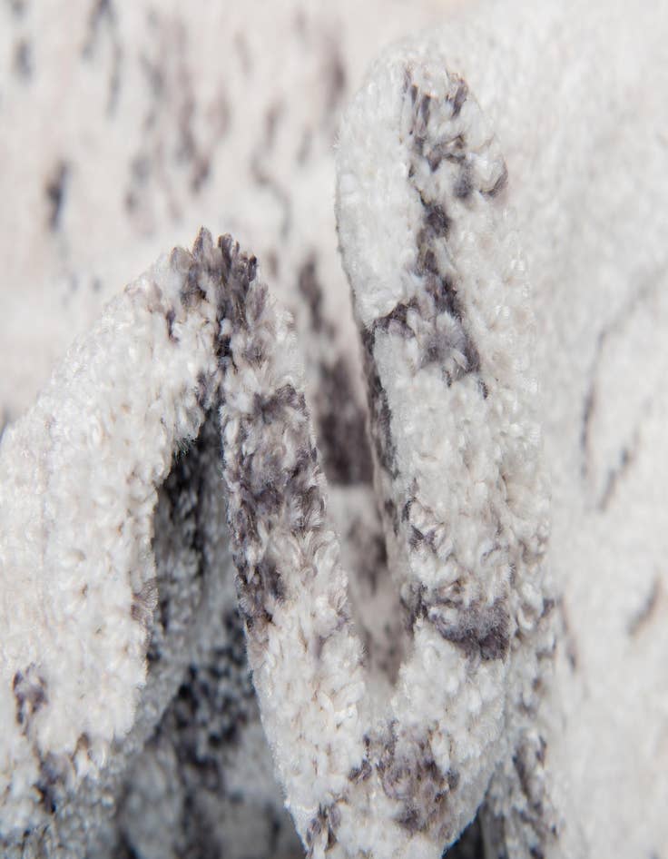 Detail image of  2' 2 x 3' Vega Rug