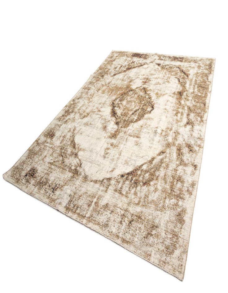 Detail image of  8' 9 x 12' Vintage Royal Rug