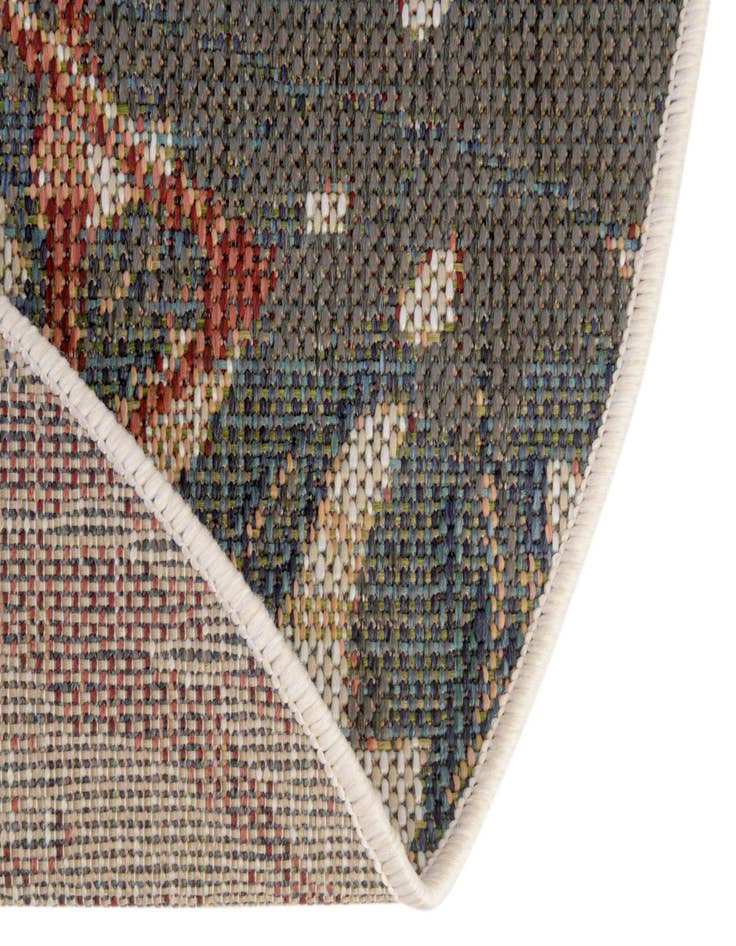 Detail image of  7' 10 x 7' 10  Washable Baja Indoor / Outdoor Round Rug