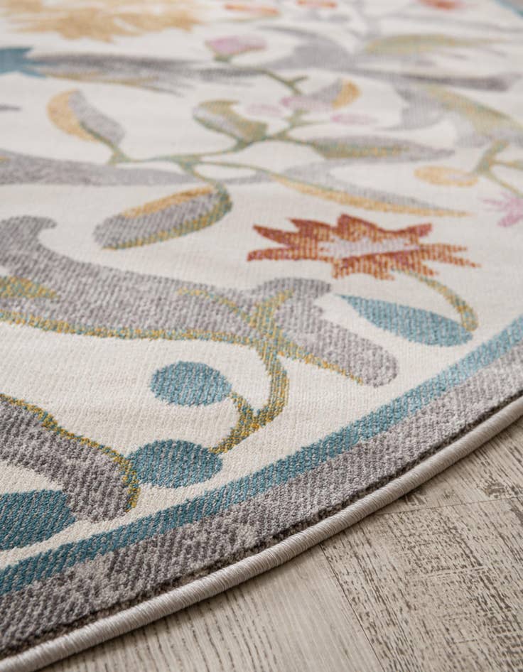 Detail image of  8' x 8' Blossom Round Rug