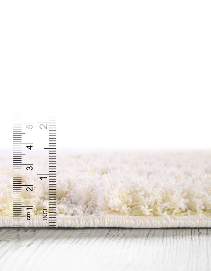 Detail image of  4' x 4' Botanical Shag Round Rug