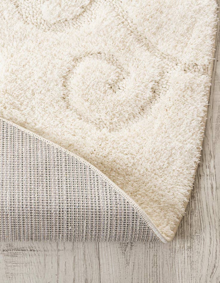 Detail image of  4' x 4' Botanical Shag Round Rug