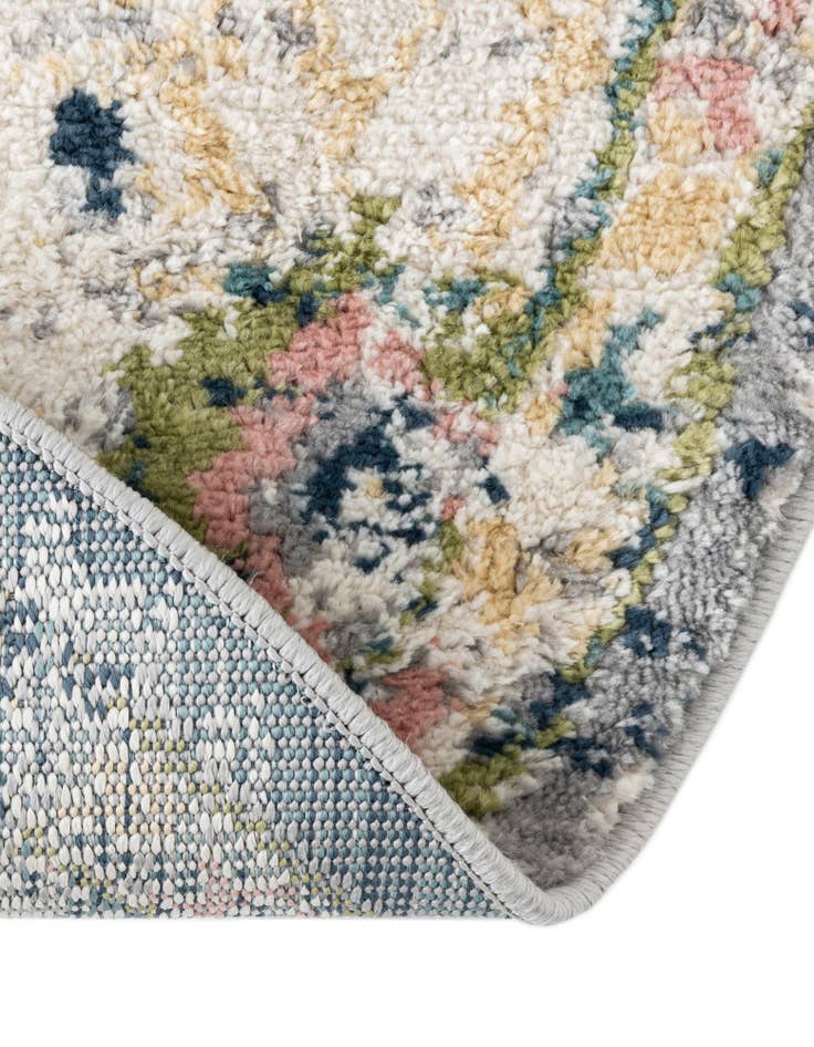 Detail image of  5' x 5' Charleston Round Rug