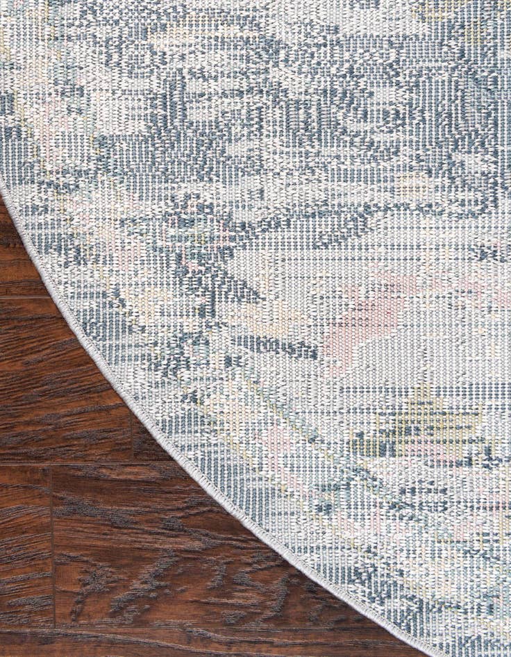 Detail image of  5' x 5' Charleston Round Rug