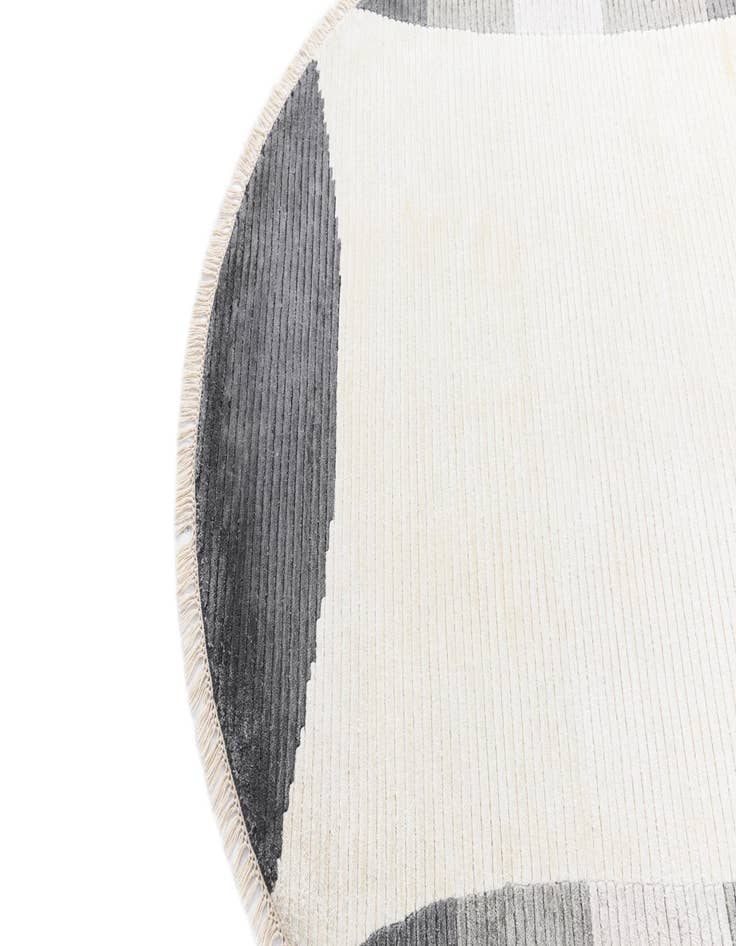 Detail image of  5' 5 x 5' 5  Hand Knotted Darya Wool Round Rug