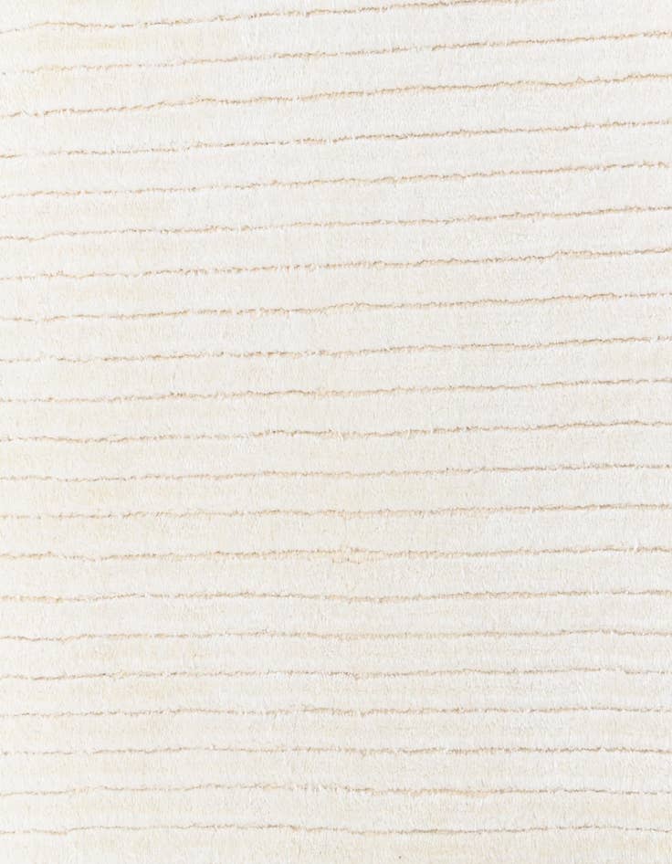 Detail image of  5' 5 x 5' 5  Hand Knotted Darya Wool Round Rug