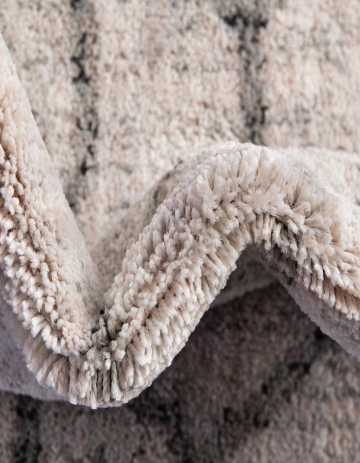 Detail image of  7' x 7' Eco Trellis Round Rug