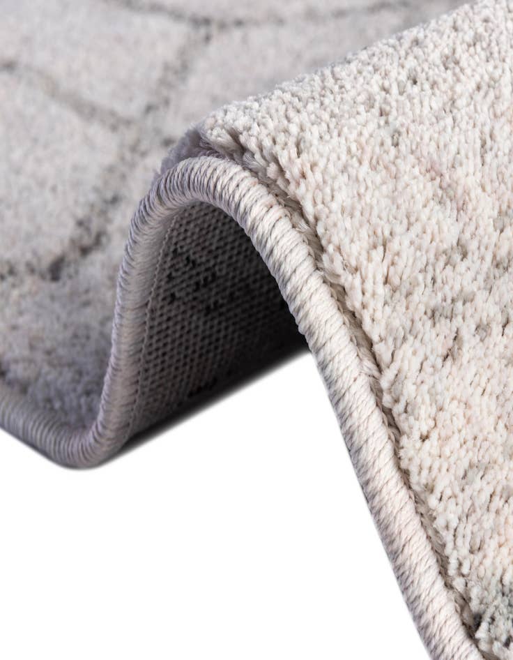 Detail image of  7' x 7' Eco Trellis Round Rug