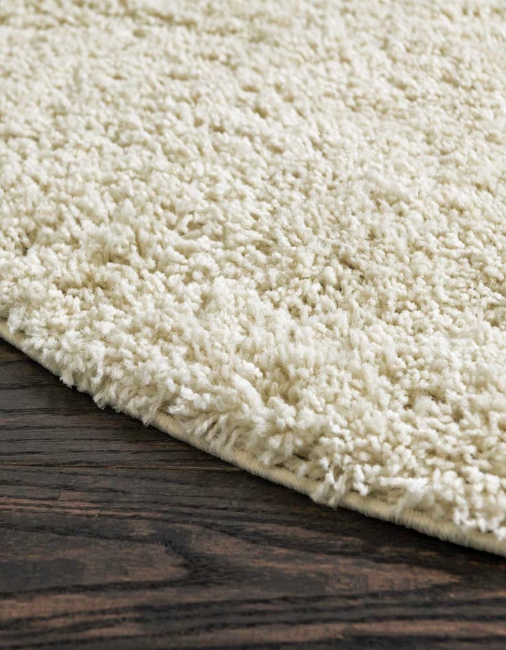 Detail image of  10' 2 x 10' 2 Everyday Shag Round Rug