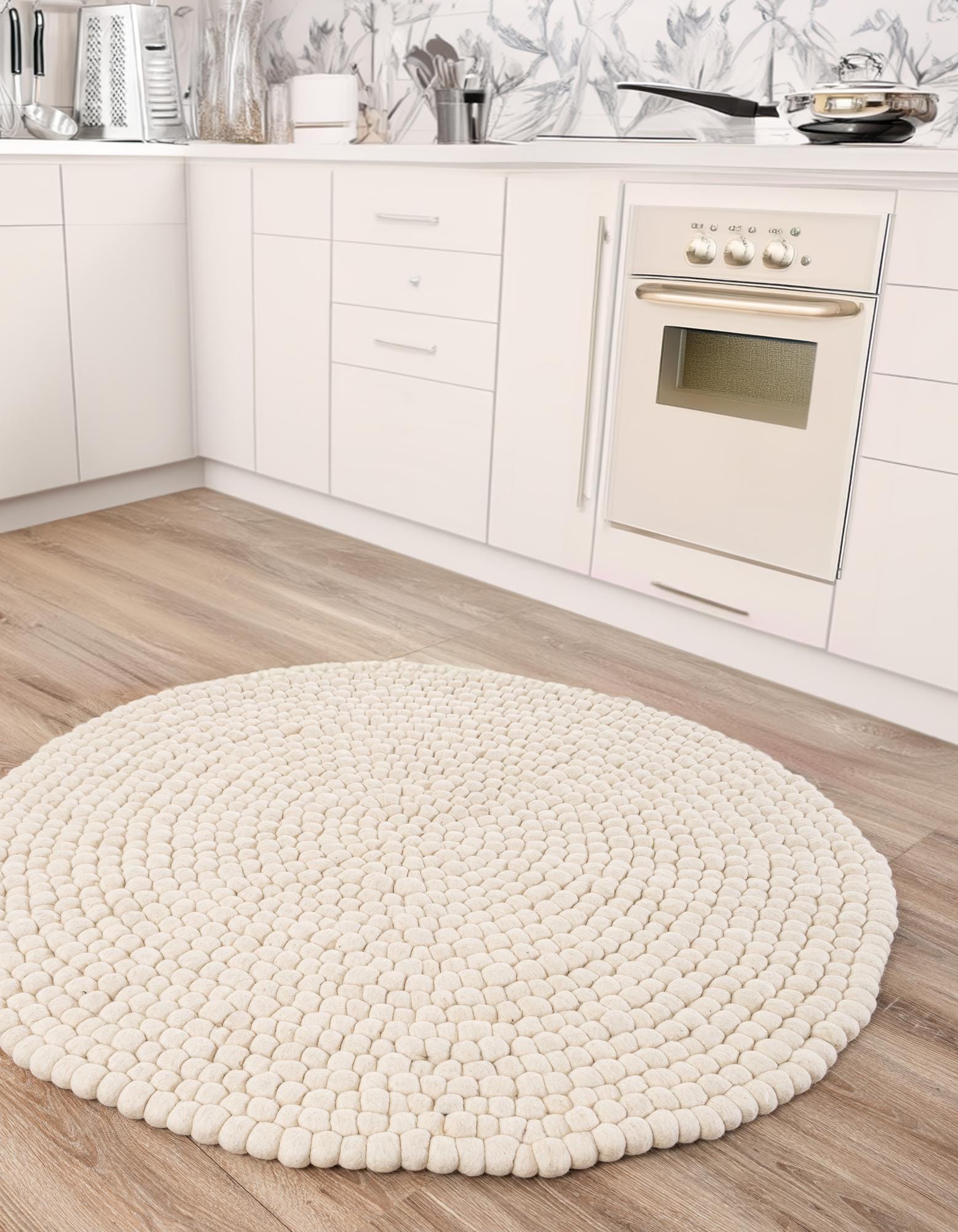 Ivory 5' x 5' Felt Ball Wool Round Rug | Rugs.com