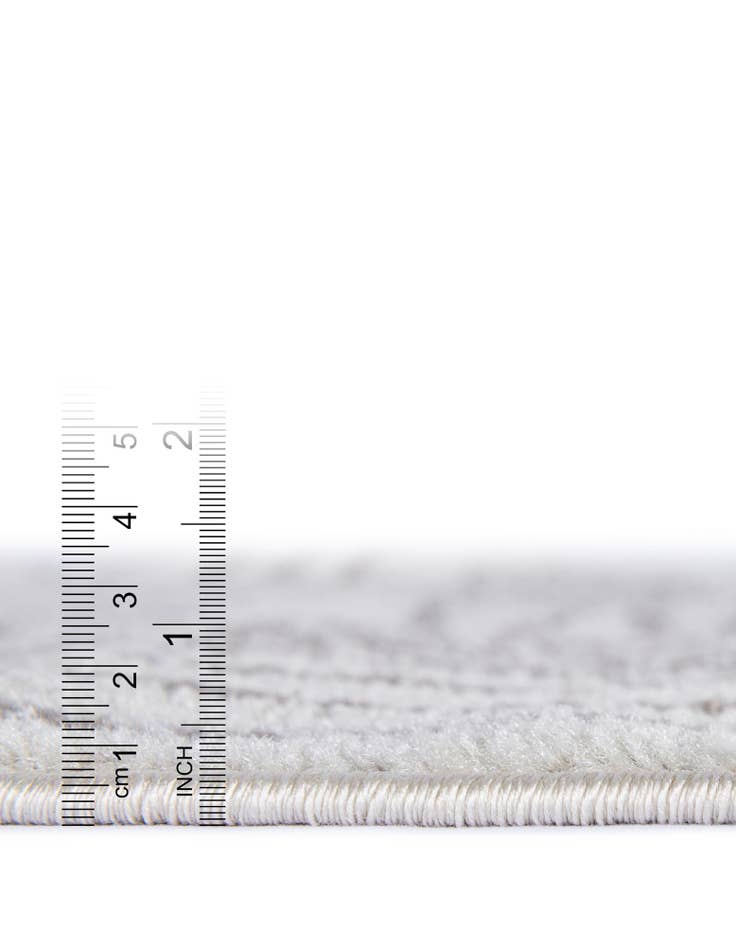 Detail image of  7' 10 x 7' 10 Hanahan Round Rug