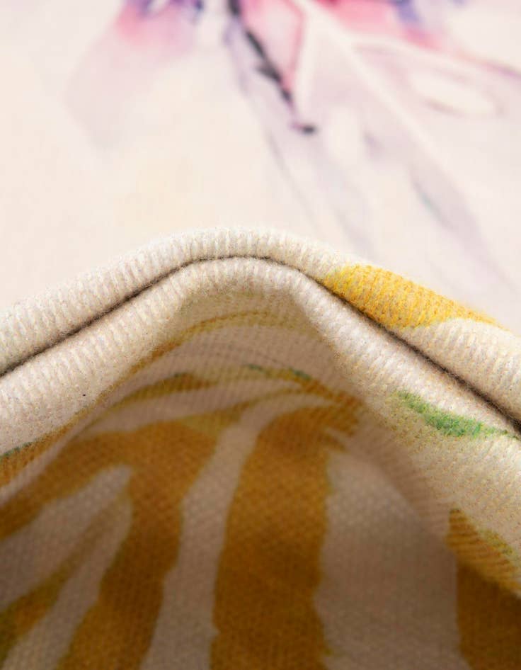 Detail image of  3' 3 x 3' 3  Washable Jill Zarin Caribbean Indoor / Outdoor Round Rug