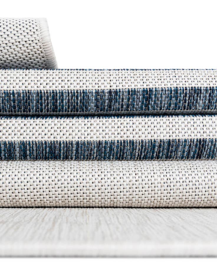 Detail image of  4' x 4'  Washable Jill Zarin Anguilla Indoor / Outdoor Round Rug