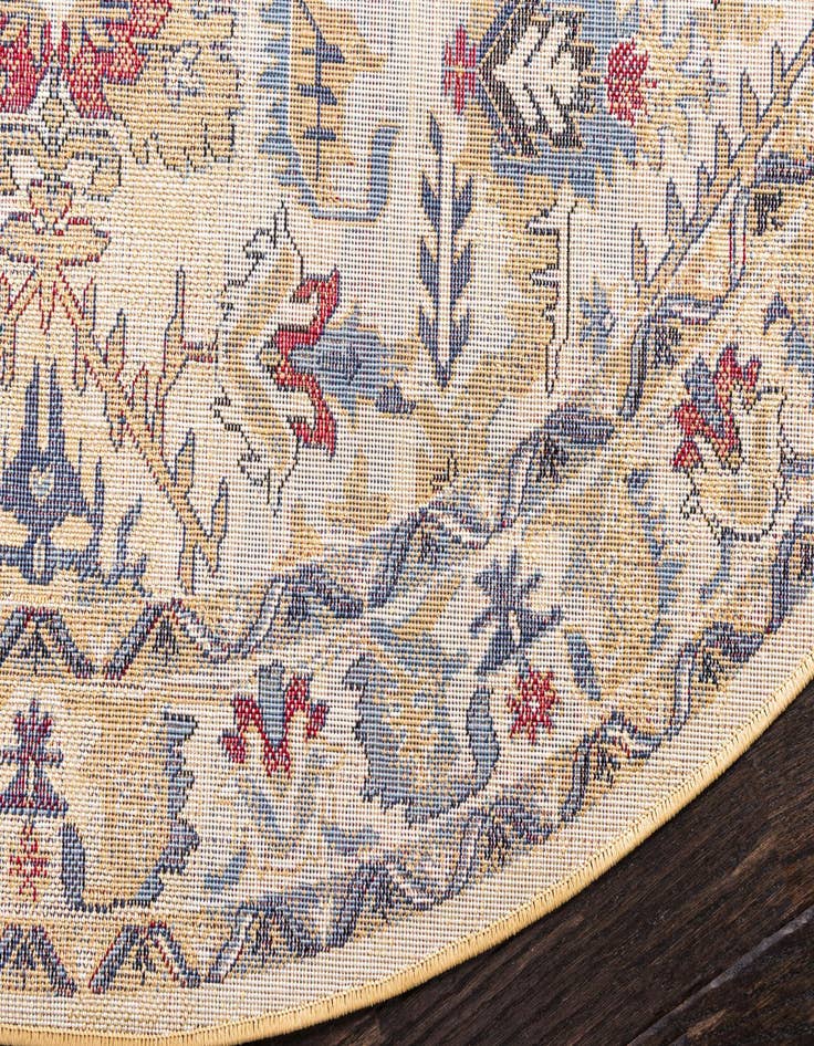 Detail image of  5' 3 x 5' 3 Kennedy Round Rug