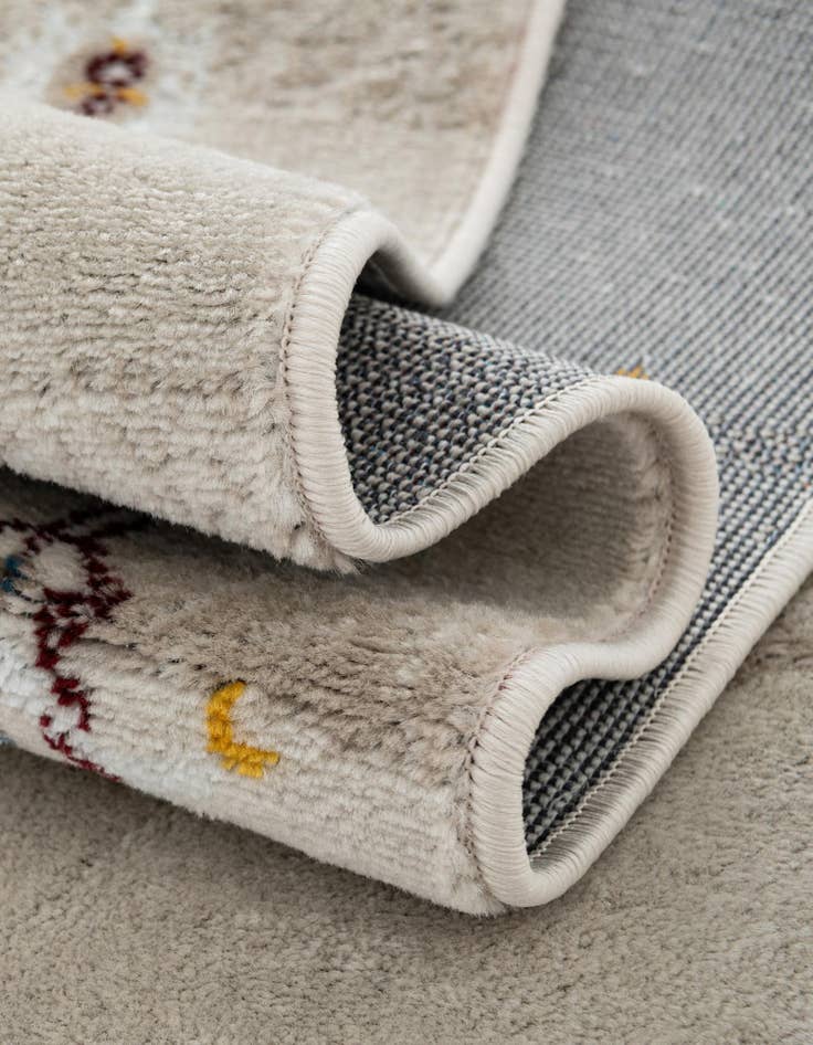 Detail image of  3' 1 x 3' 1 Laguna Round Rug