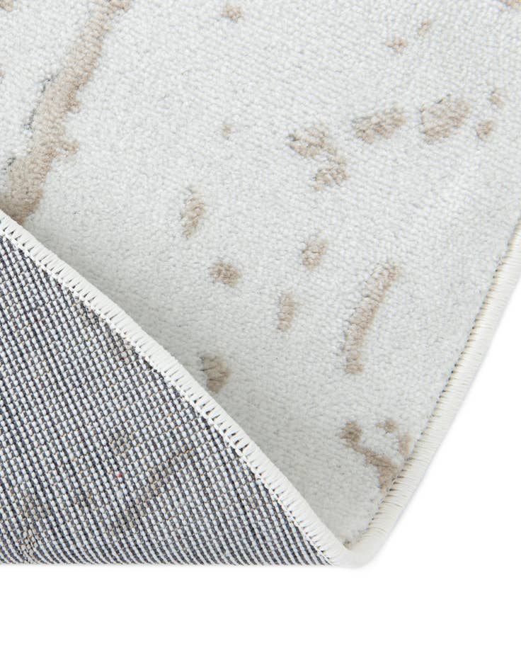 Detail image of  7' 10 x 7' 10 Laguna Round Rug