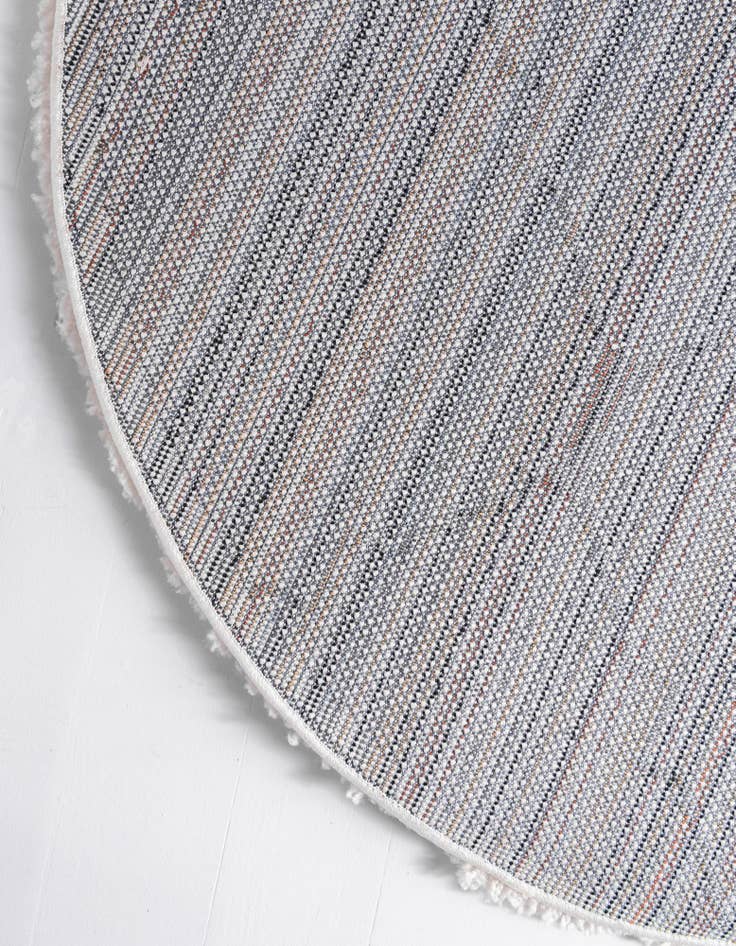 Detail image of  6' x 6' Moroccan Shag Round Rug