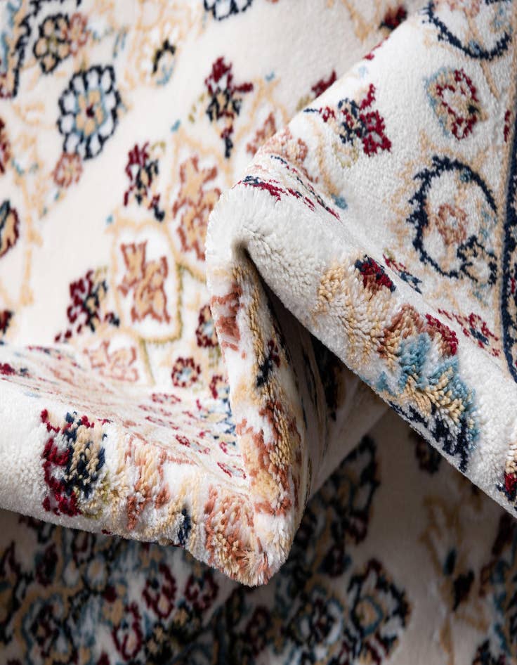 Detail image of 10' x 10' Nain Design Round Rug