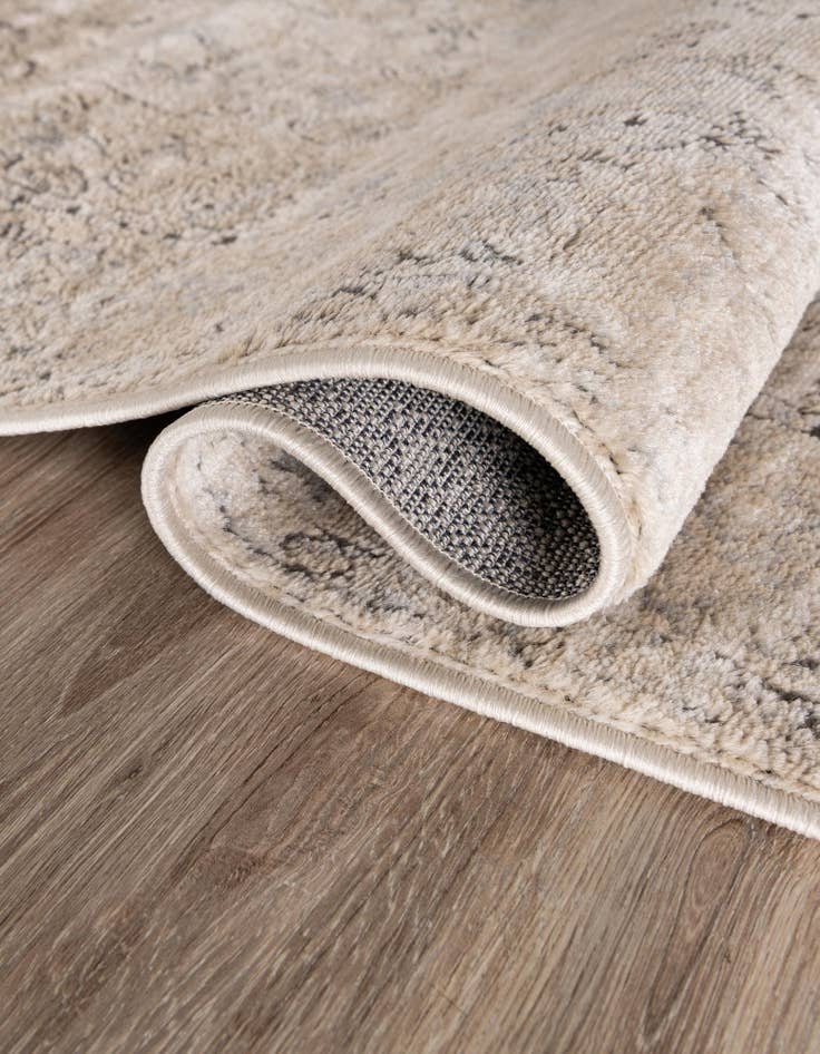 Detail image of  5' 3 x 5' 3 Oregon Round Rug