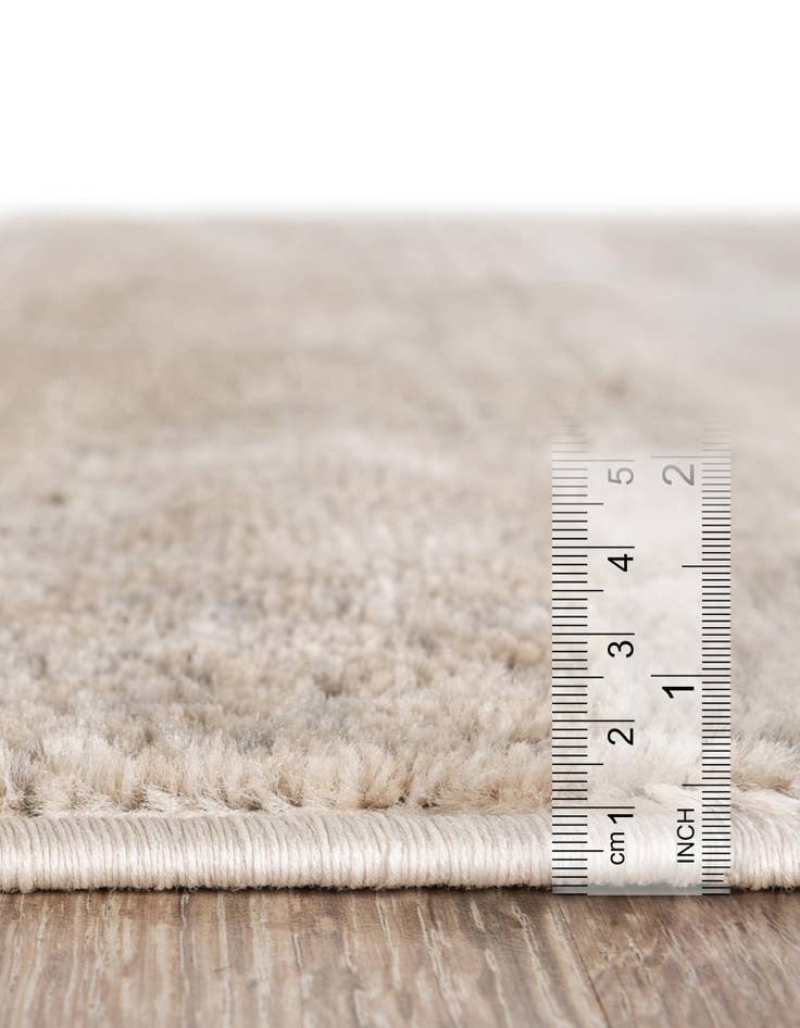 Detail image of  5' 3 x 5' 3 Oregon Round Rug