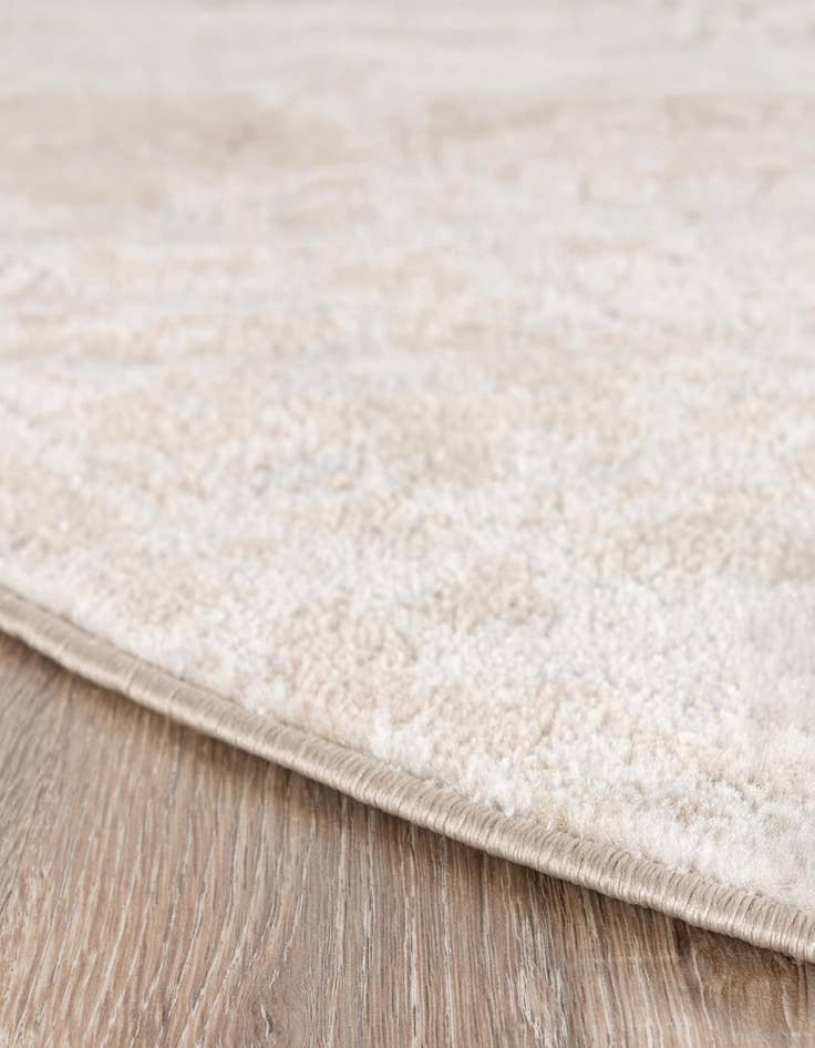 Detail image of  5' 3 x 5' 3 Oregon Round Rug