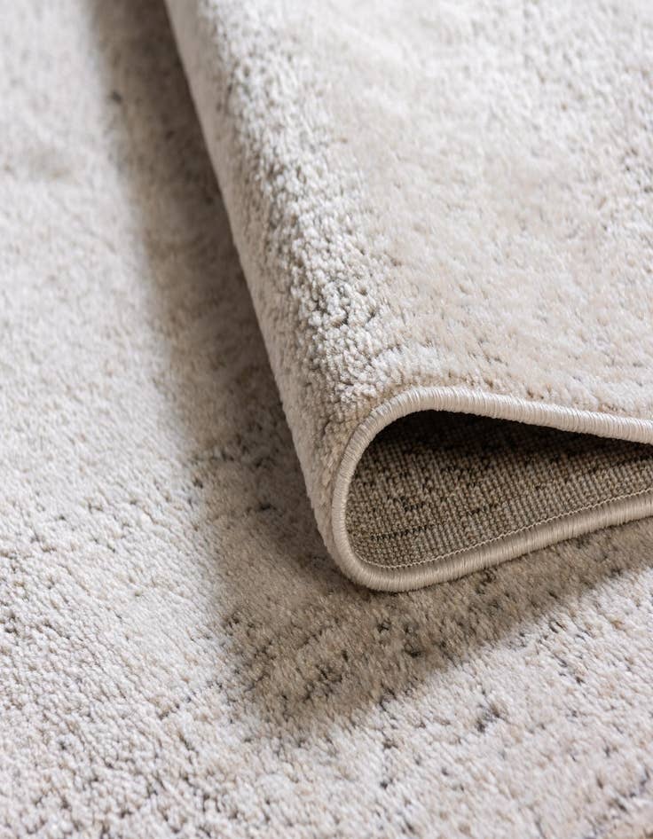 Detail image of  7' x 7' Oregon Round Rug